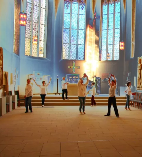 Tanz zu Kirchenliedern - Gesangbuchausstellung 2014